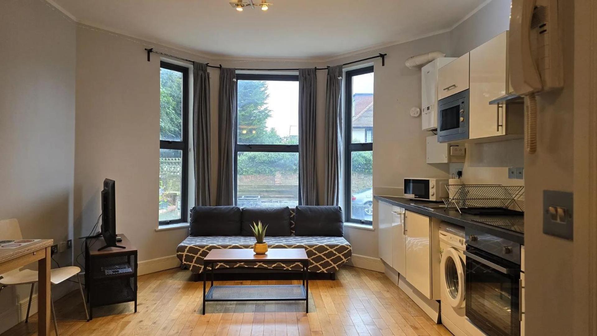 Westciti Chatsworth Road Apartments كرويدون المظهر الخارجي الصورة