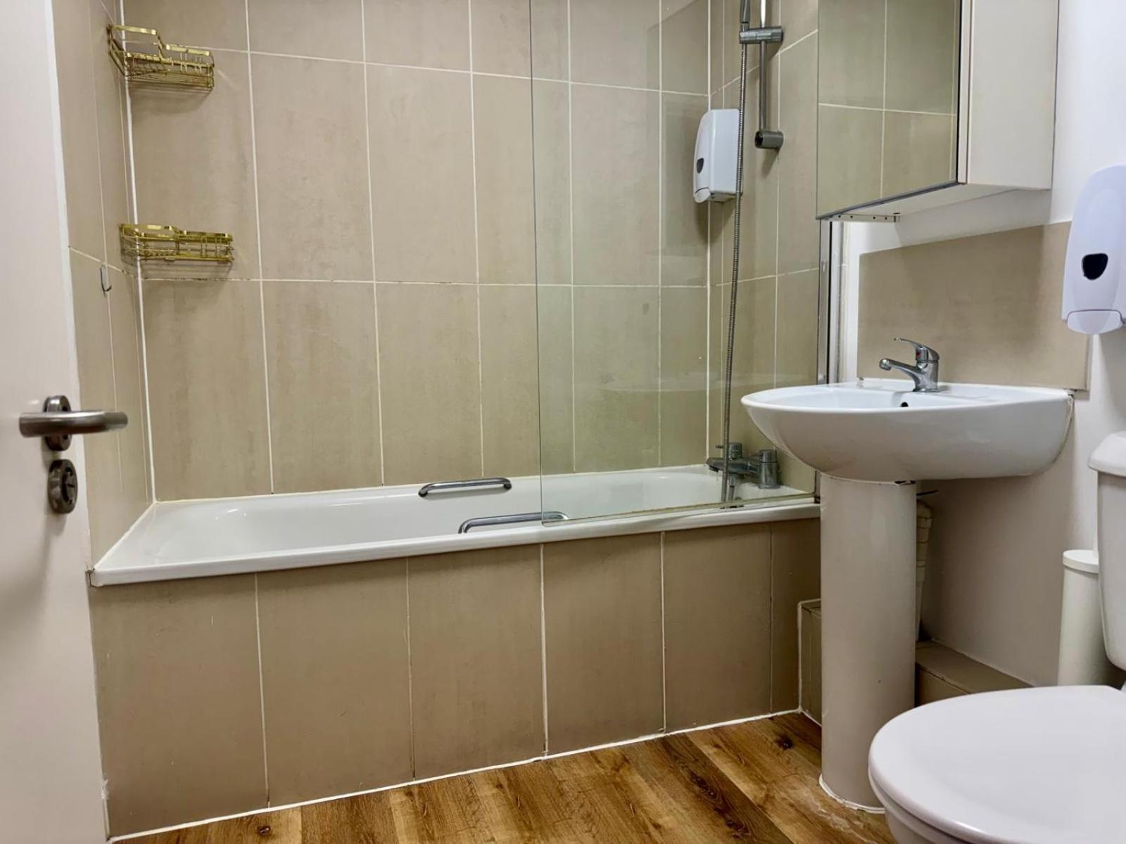Westciti Chatsworth Road Apartments كرويدون المظهر الخارجي الصورة
